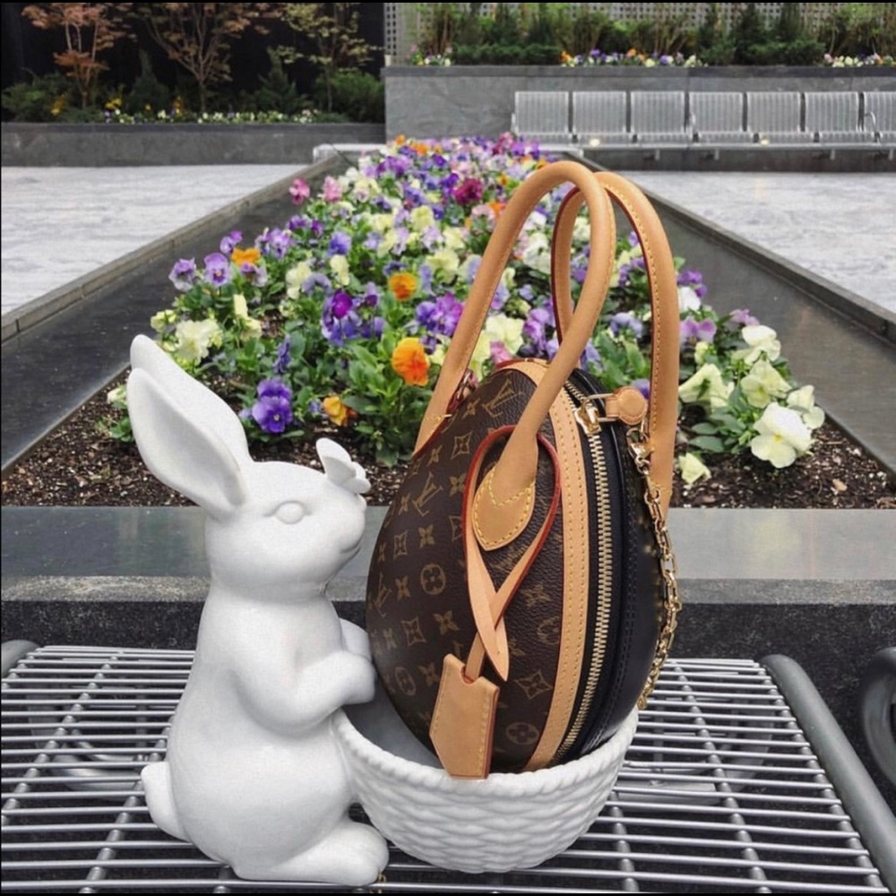 •SOLD to Fashionphile• louis vuitton egg bag